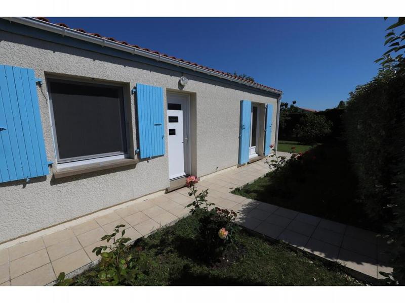Maison - 104 m² - 5 pièces