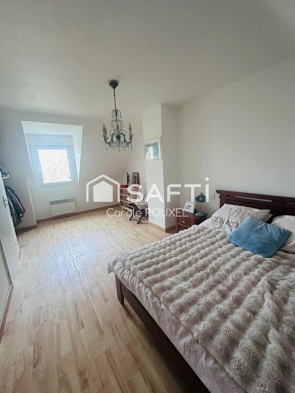 Maison - 98 m² - 5 pièces