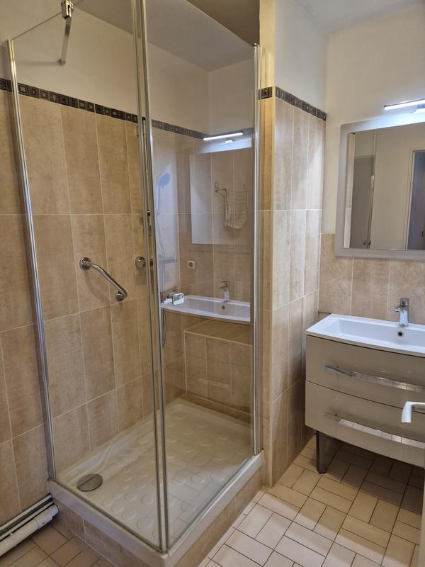 Appartement - 72 m² - 3 pièces