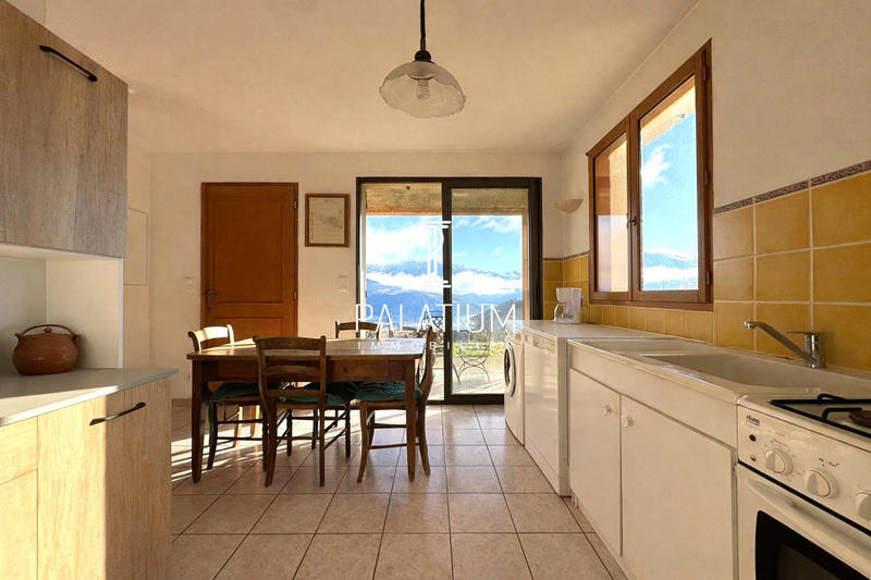 Maison - 88 m² - 3 pièces