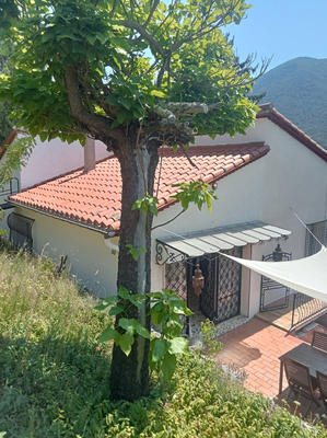 Maison - 205 m² - 8 pièces