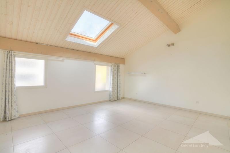 Maison - 87 m² - 4 pièces