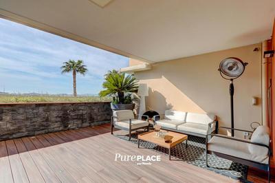 Appartement - 122 m² - 4 pièces