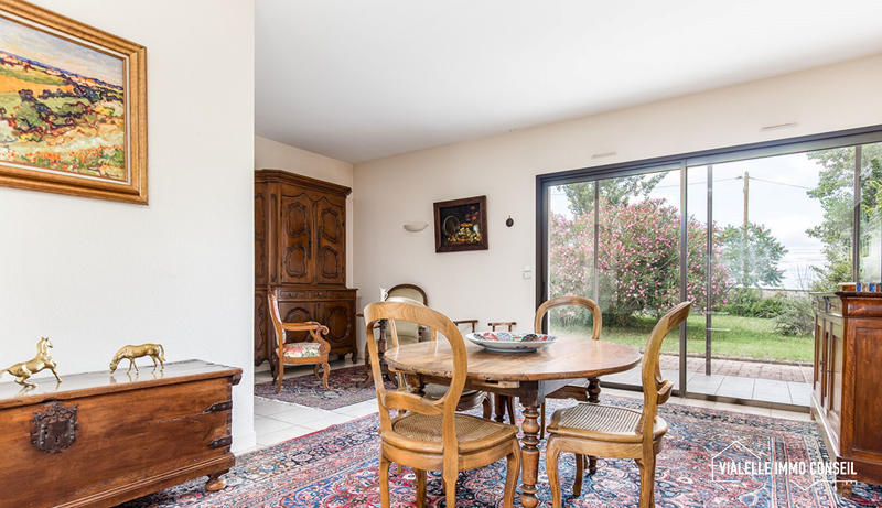 Maison d'architecte - 198 m² - 7 pièces