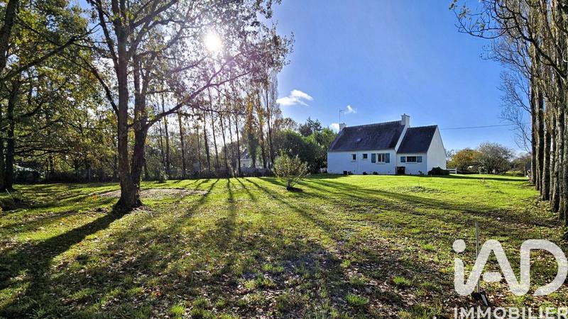 Maison - 123 m² - 8 pièces