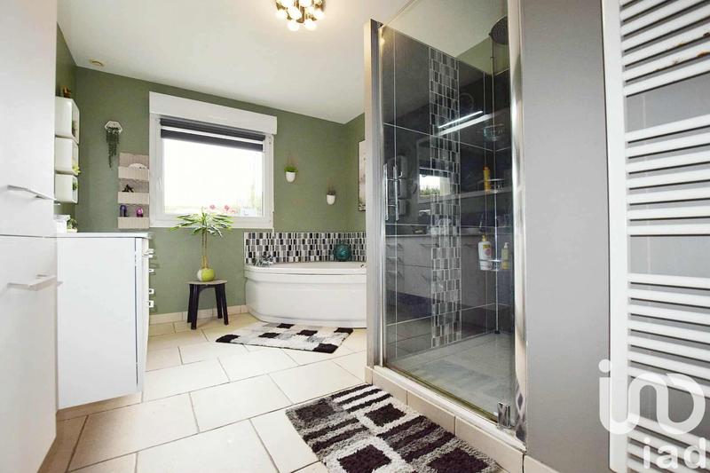 Maison - 138 m² - 5 pièces