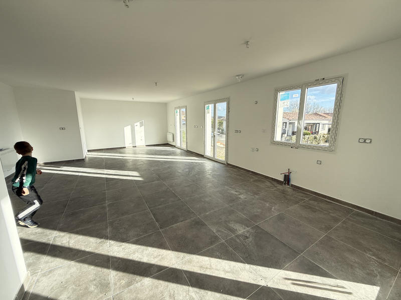 Maison - 96 m² - 4 pièces