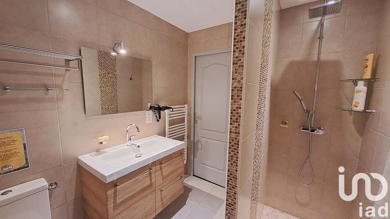 Maison - 170 m² - 8 pièces