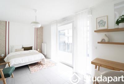 Chambre - 13 m² - 1 pièce