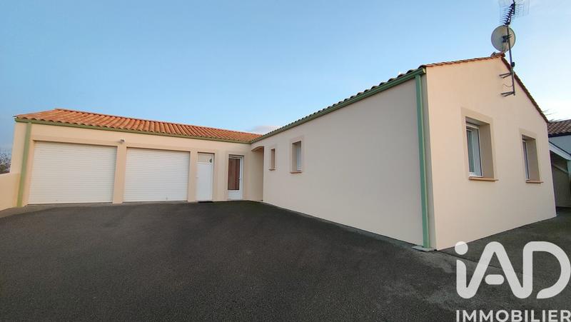 Maison - 104 m² - 5 pièces