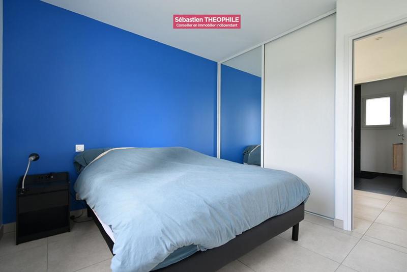 Maison - 102 m² - 4 pièces