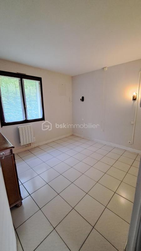 Maison traditionnelle - 181 m² - 7 pièces