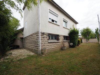 Maison - 150 m² - 7 pièces