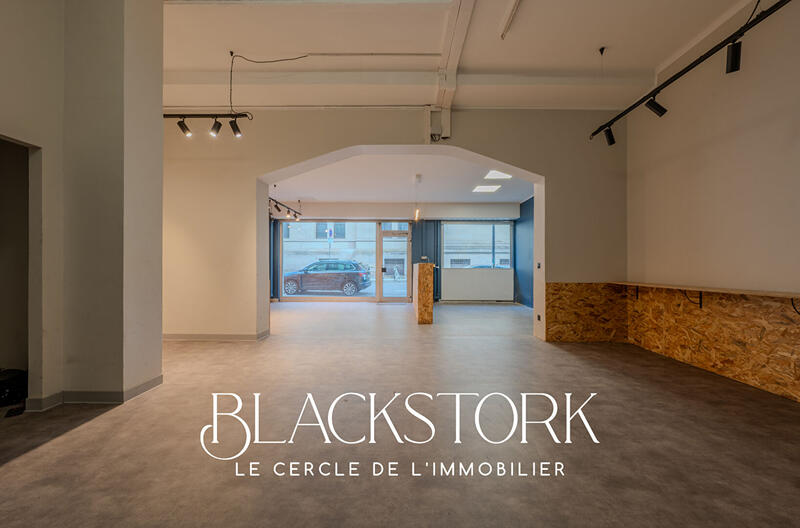 Local commercial - 114 m²