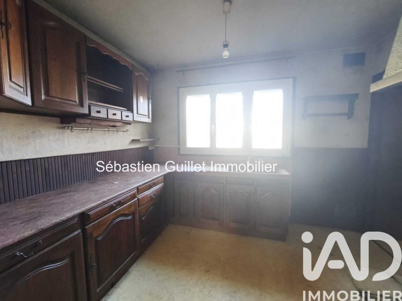 Maison - 99 m² - 6 pièces