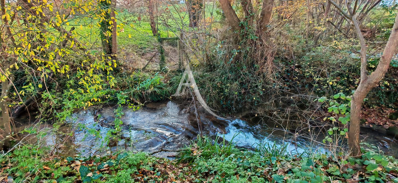 Maison - 184 m² - 7 pièces