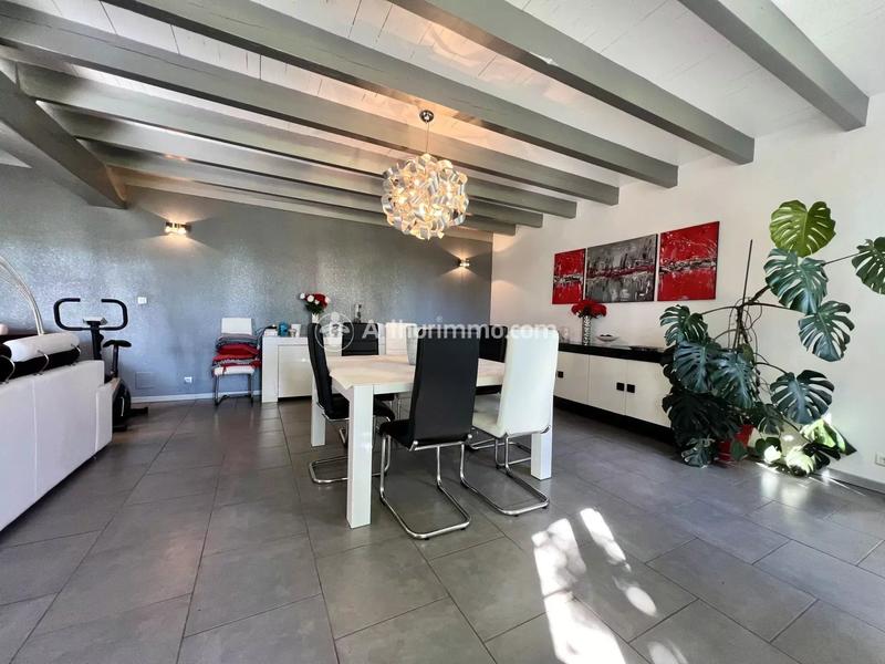 Maison - 165 m² - 5 pièces