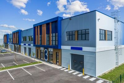 Local d'activité / Entrepôt - 533 m²