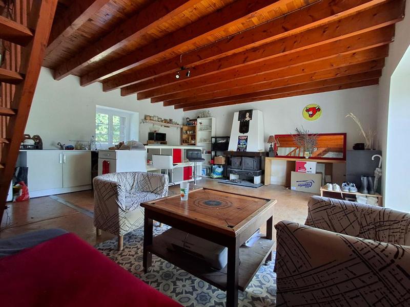 Maison - 80 m² - 4 pièces