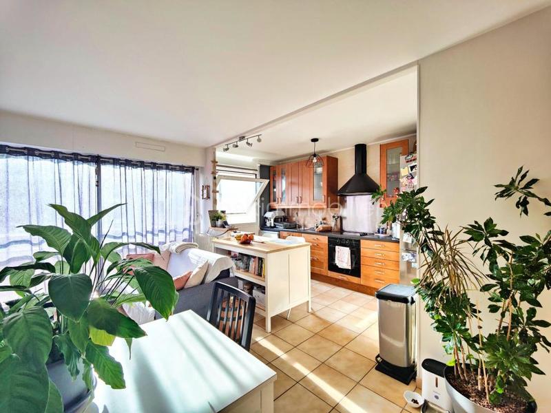 Appartement - 84 m² - 4 pièces