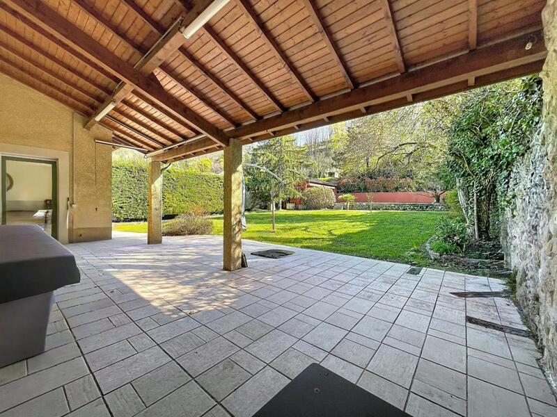 Maison - 170 m² - 7 pièces