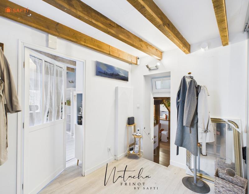 Maison - 210 m² - 5 pièces