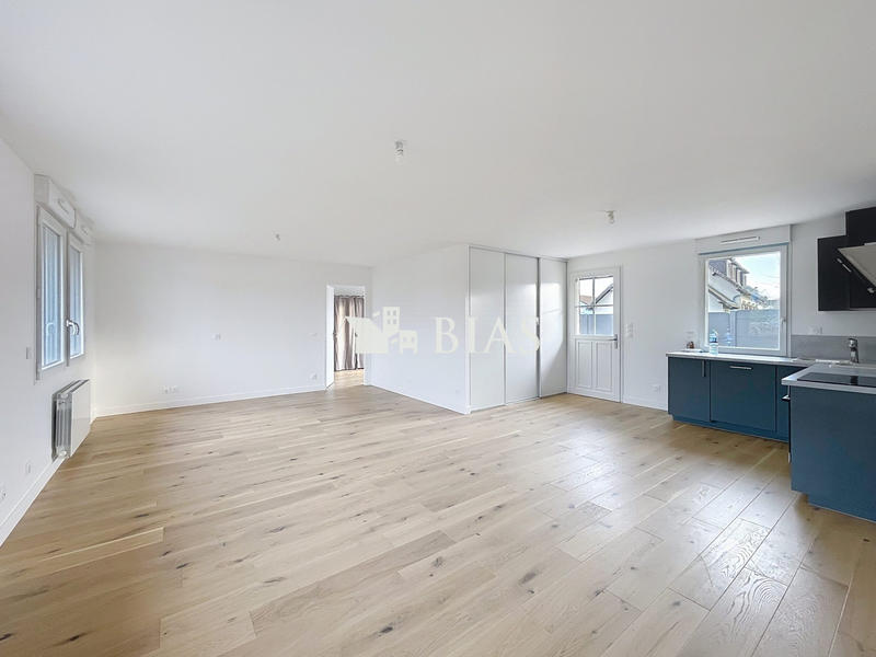 Maison - 114 m² - 4 pièces