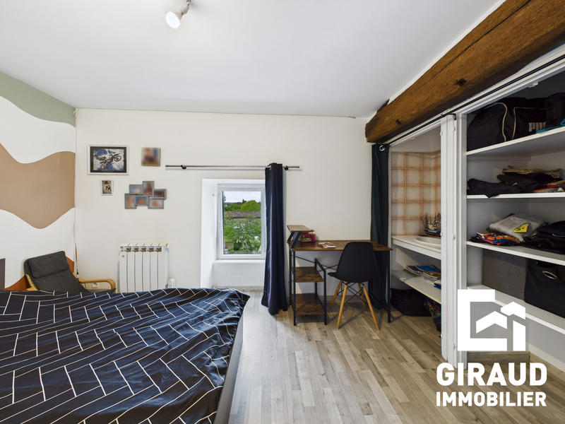 Maison - 155 m² - 7 pièces