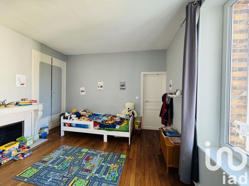 Maison - 208 m² - 10 pièces