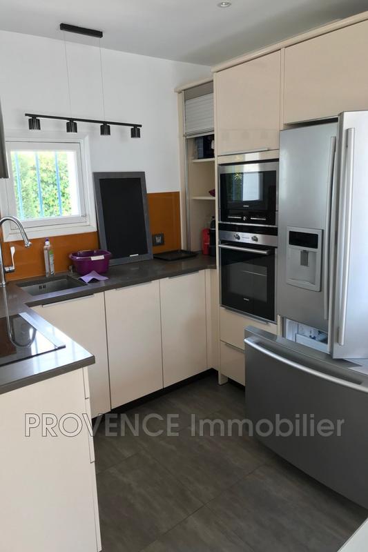 Maison - 98 m² - 4 pièces