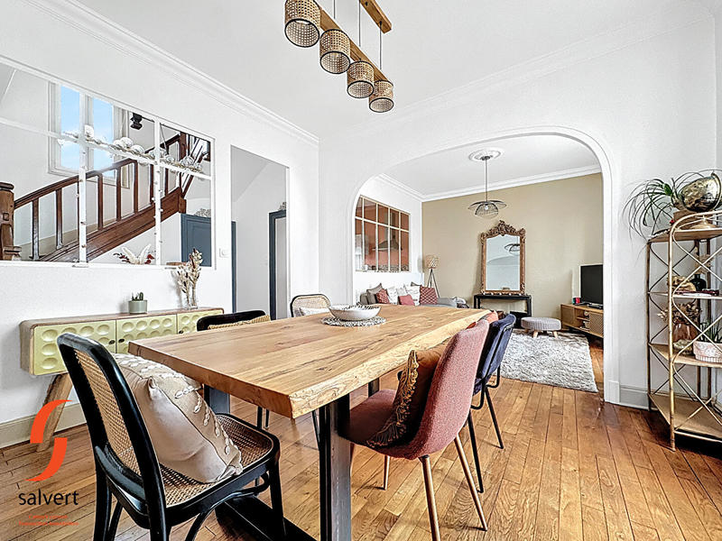 Maison - 114 m² - 6 pièces