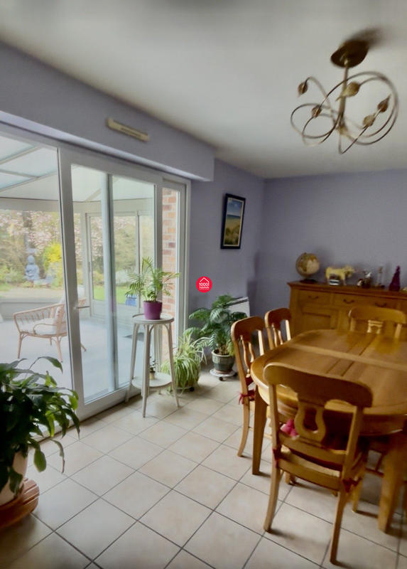 Maison - 135 m² - 6 pièces