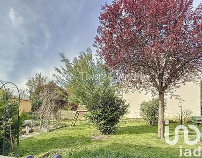 Maison - 152 m² - 9 pièces