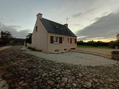 Maison - 114 m² - 4 pièces