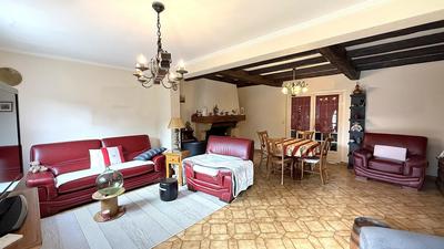 Maison - 95 m² - 4 pièces