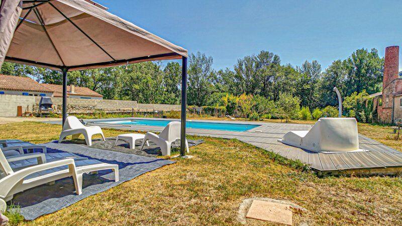 Maison - 163 m² - 7 pièces