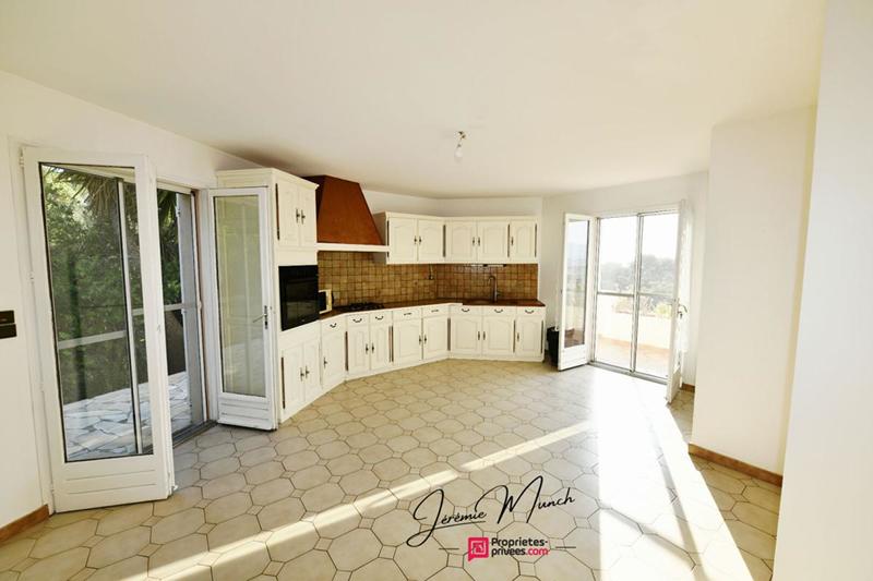 Villa - 285 m² - 7 pièces