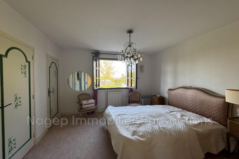 Maison - 259 m² - 8 pièces