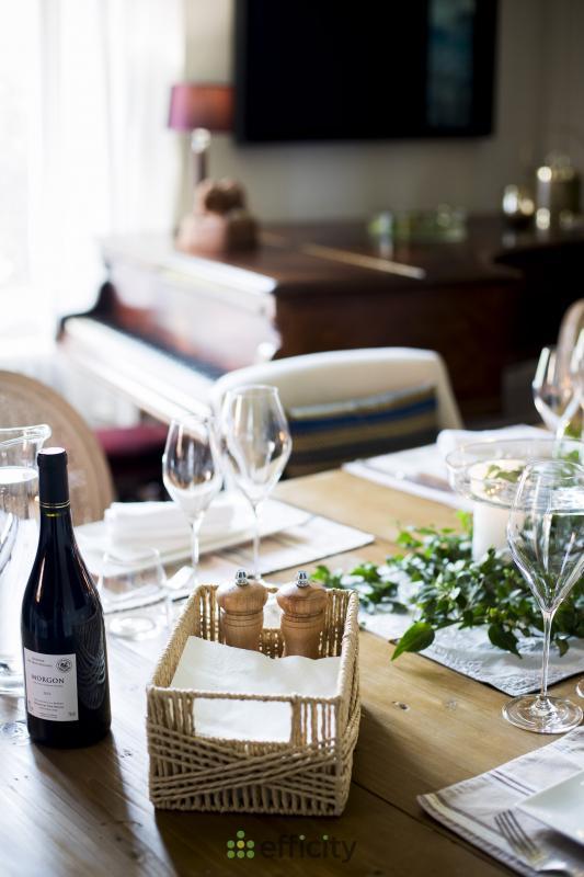 Villa - 244 m² - 9 pièces