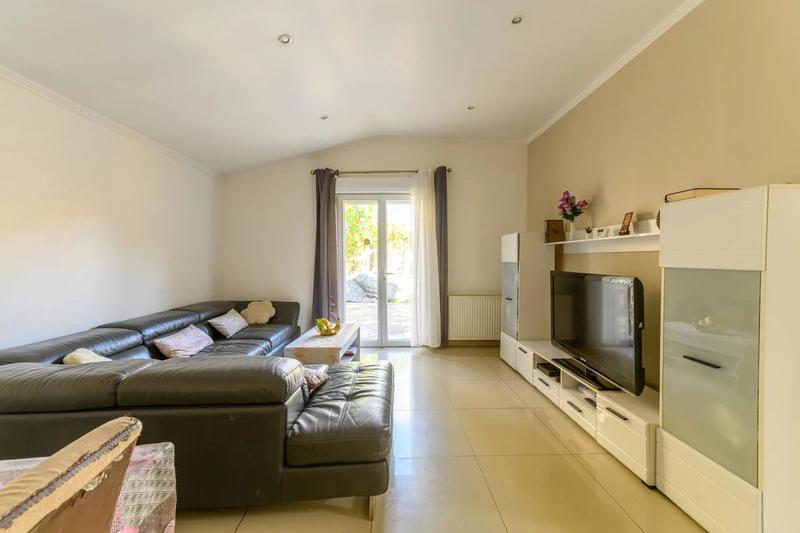 Maison - 112 m² - 6 pièces