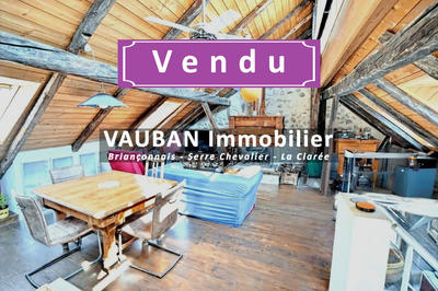 Duplex - 106 m² - 4 pièces