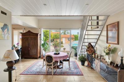 Maison - 158 m² - 8 pièces