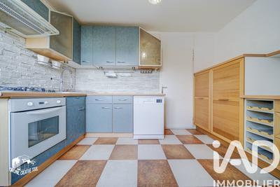 Appartement - 79 m² - 3 pièces
