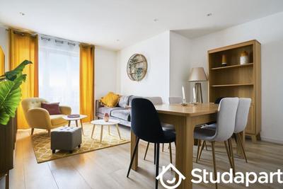 Chambre - 110 m² - 1 pièce