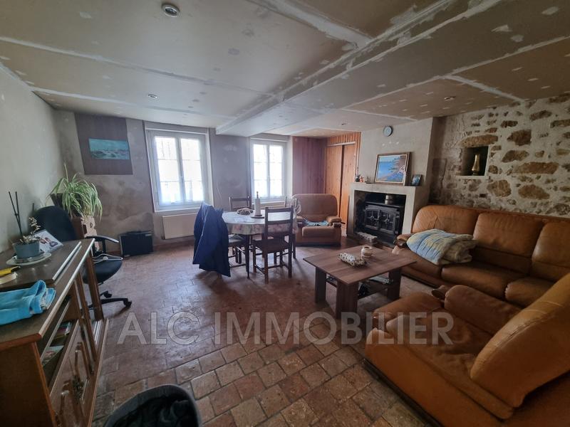 Maison - 86 m² - 5 pièces