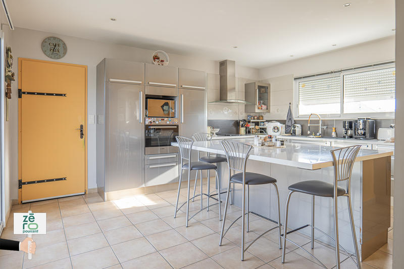 Maison - 160 m² - 5 pièces