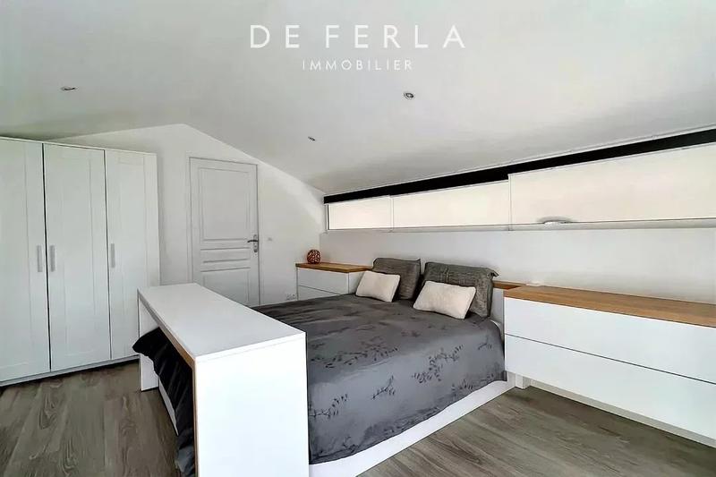 Duplex - 133 m² - 4 pièces