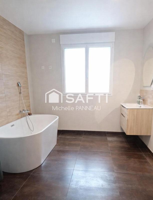 Maison - 180 m² - 7 pièces