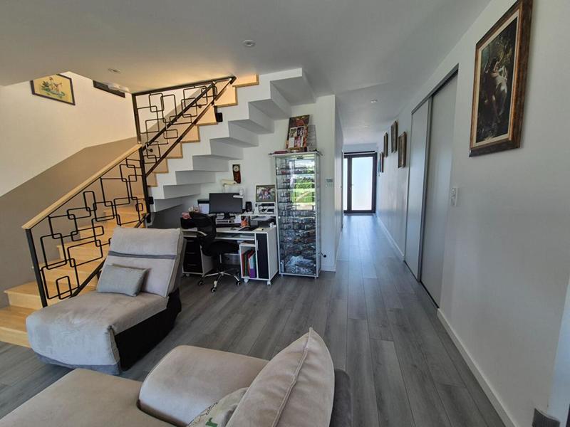 Maison - 136 m² - 6 pièces