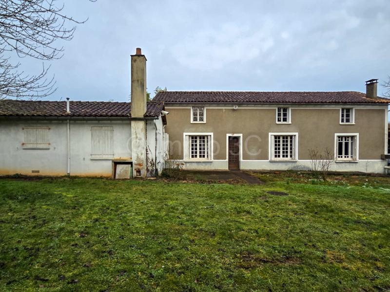 Maison en pierre - 100 m² - 5 pièces
